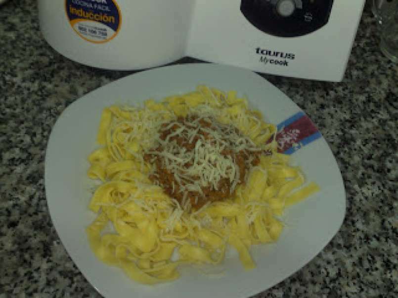Tagliatelle con carne de ternera( espaguetis de pasta fresca) - foto 2