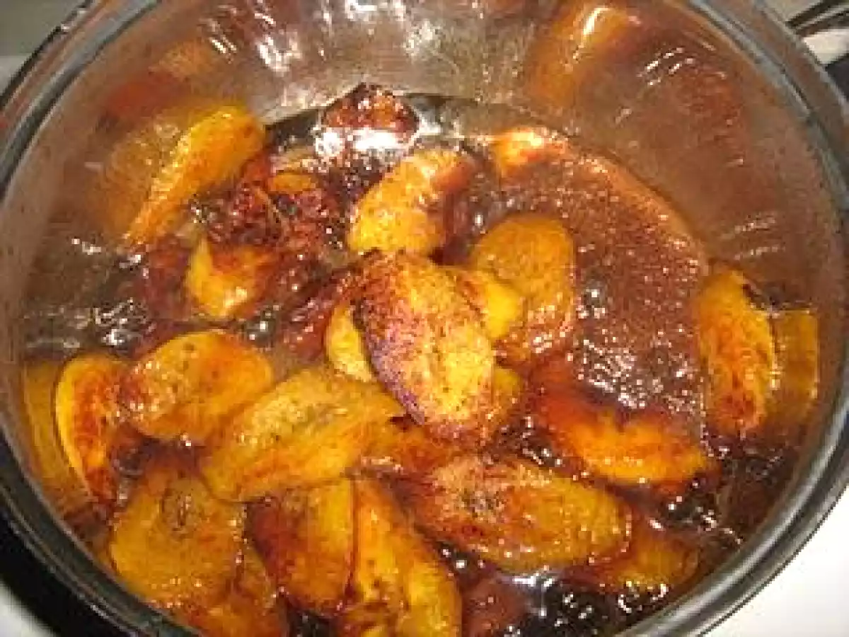 Tajadas de plátano maduro