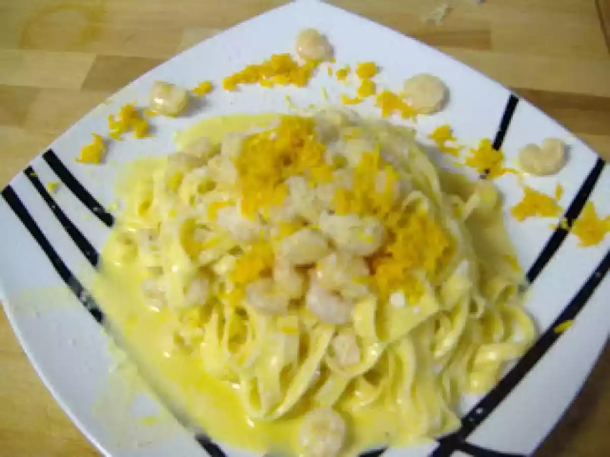 Tallarines a la naranja