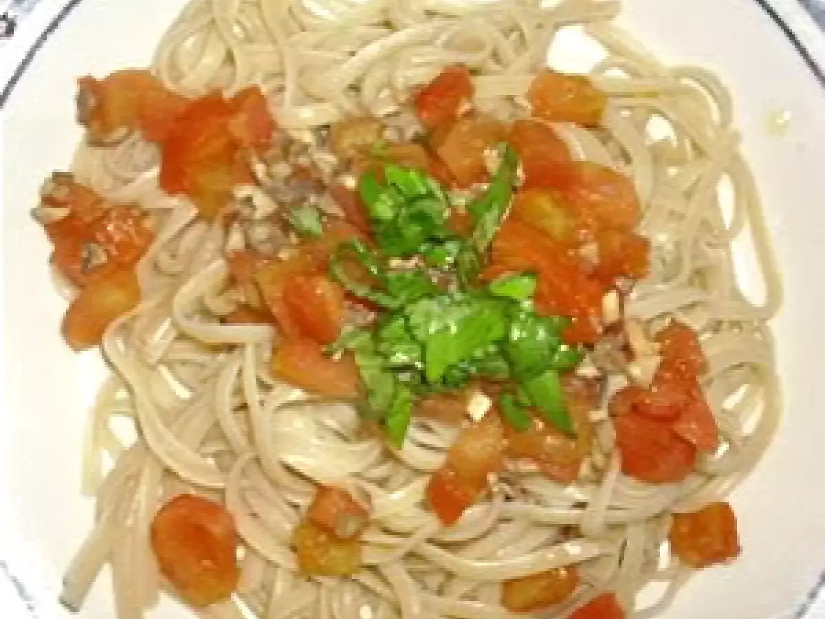 Tallarines mediterráneos