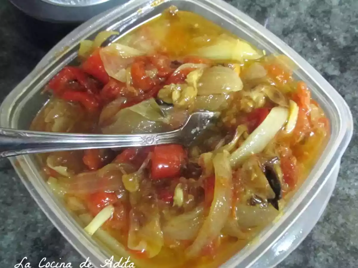 Tapa de huevo a baja temperatura, con escalibada y mejillón - foto 2