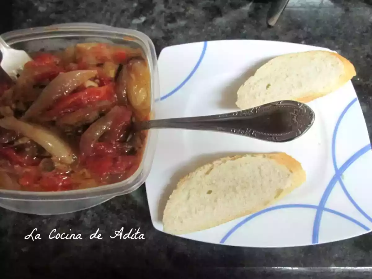 Tapa de huevo a baja temperatura, con escalibada y mejillón - foto 3