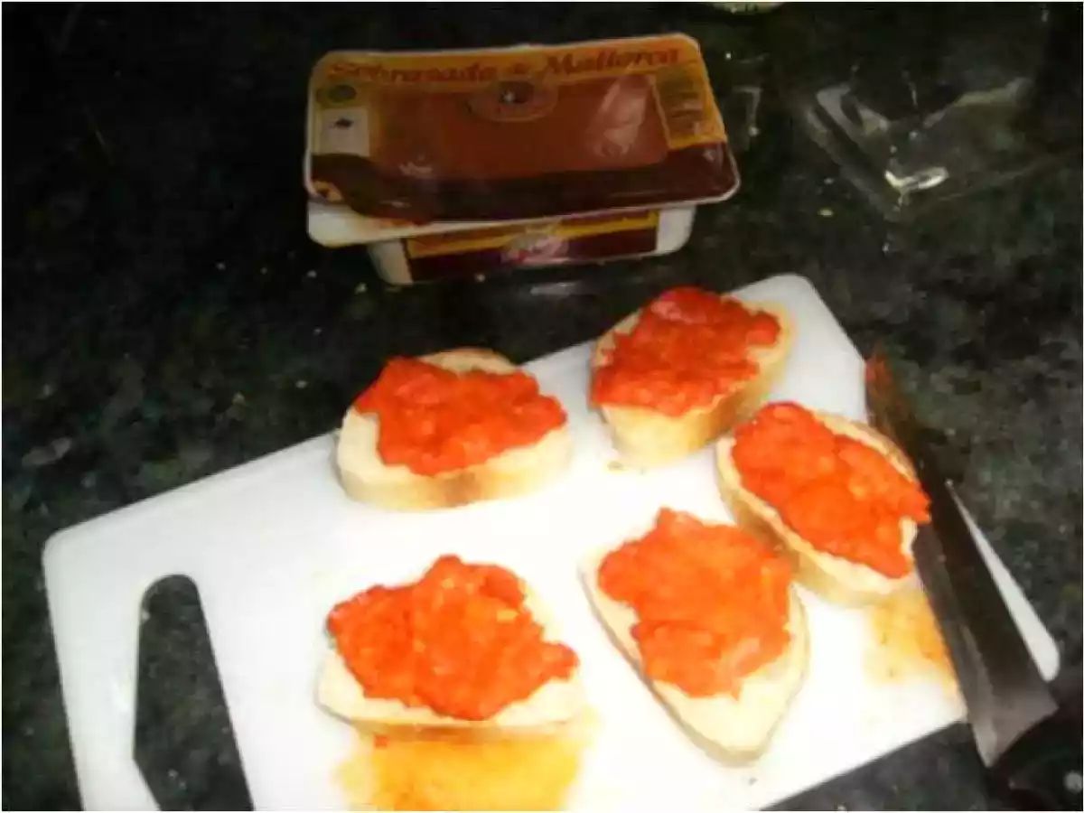 TAPA DE SOBRASADA CON QUESO - foto 2
