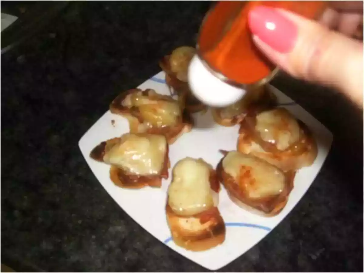 TAPA TORTA DEL CASAR CON JAMÓN - foto 2