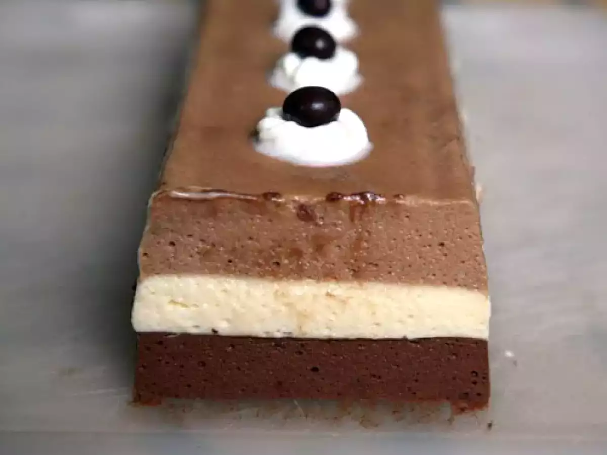 Tarrina de tres chocolates