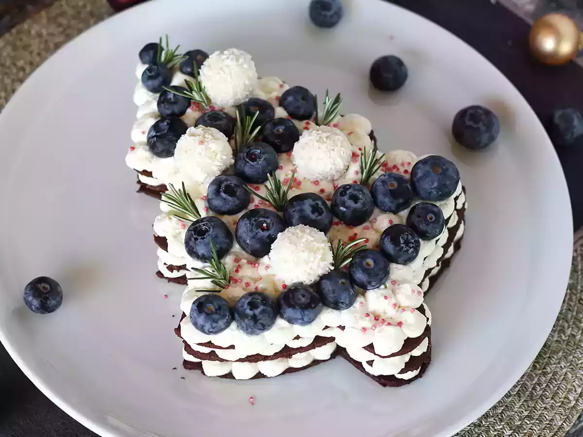 Tarta árbol de Navidad: ¡la única receta capaz de sustituir al clásico tronco navideño! - foto 4