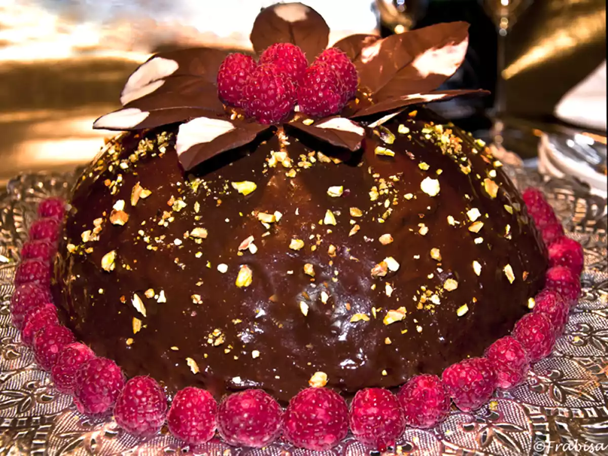 Tarta BOMBA de chocolate y turrón. - foto 2