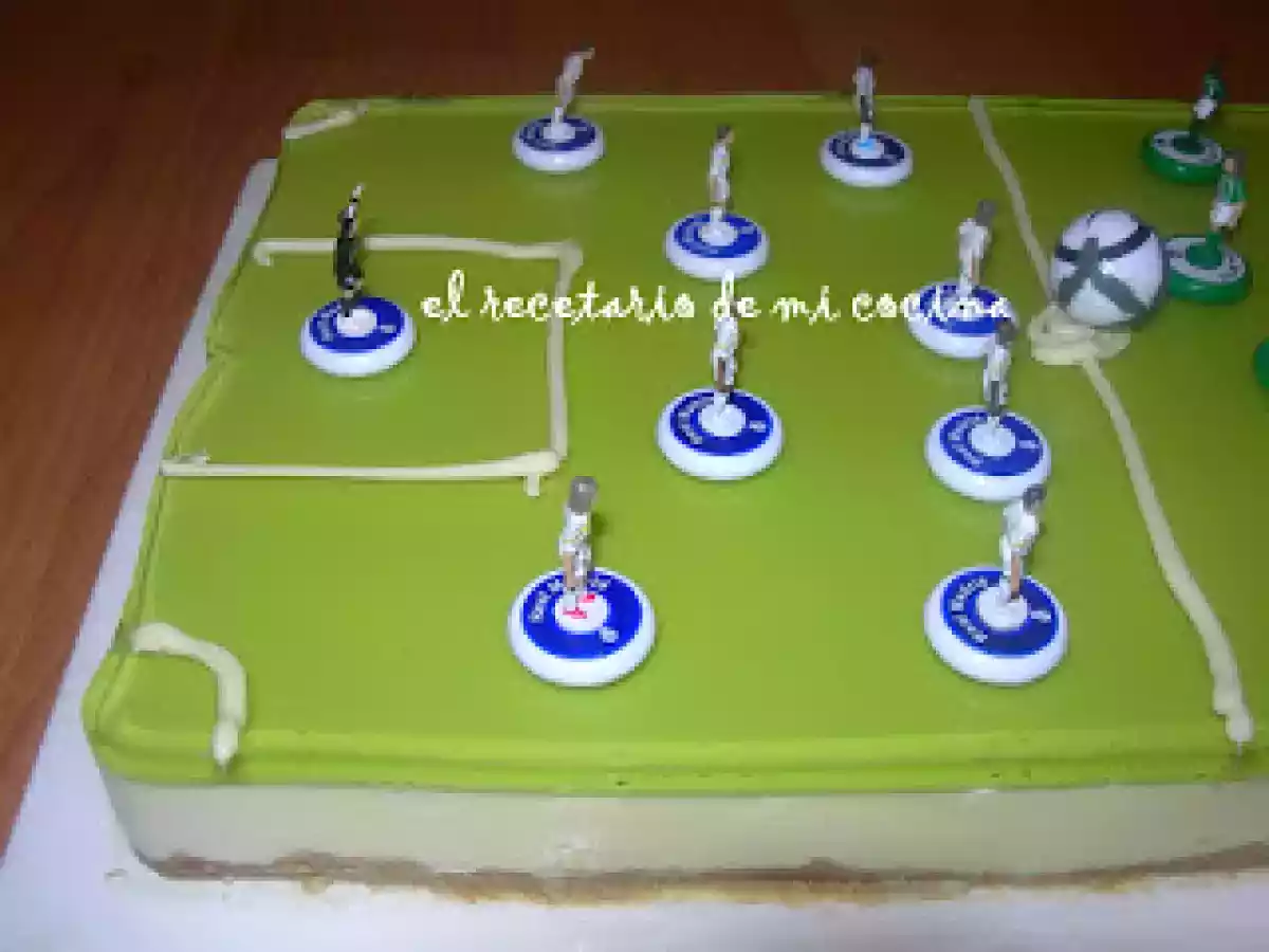 TARTA CAMPO DE FUTBOL - foto 2