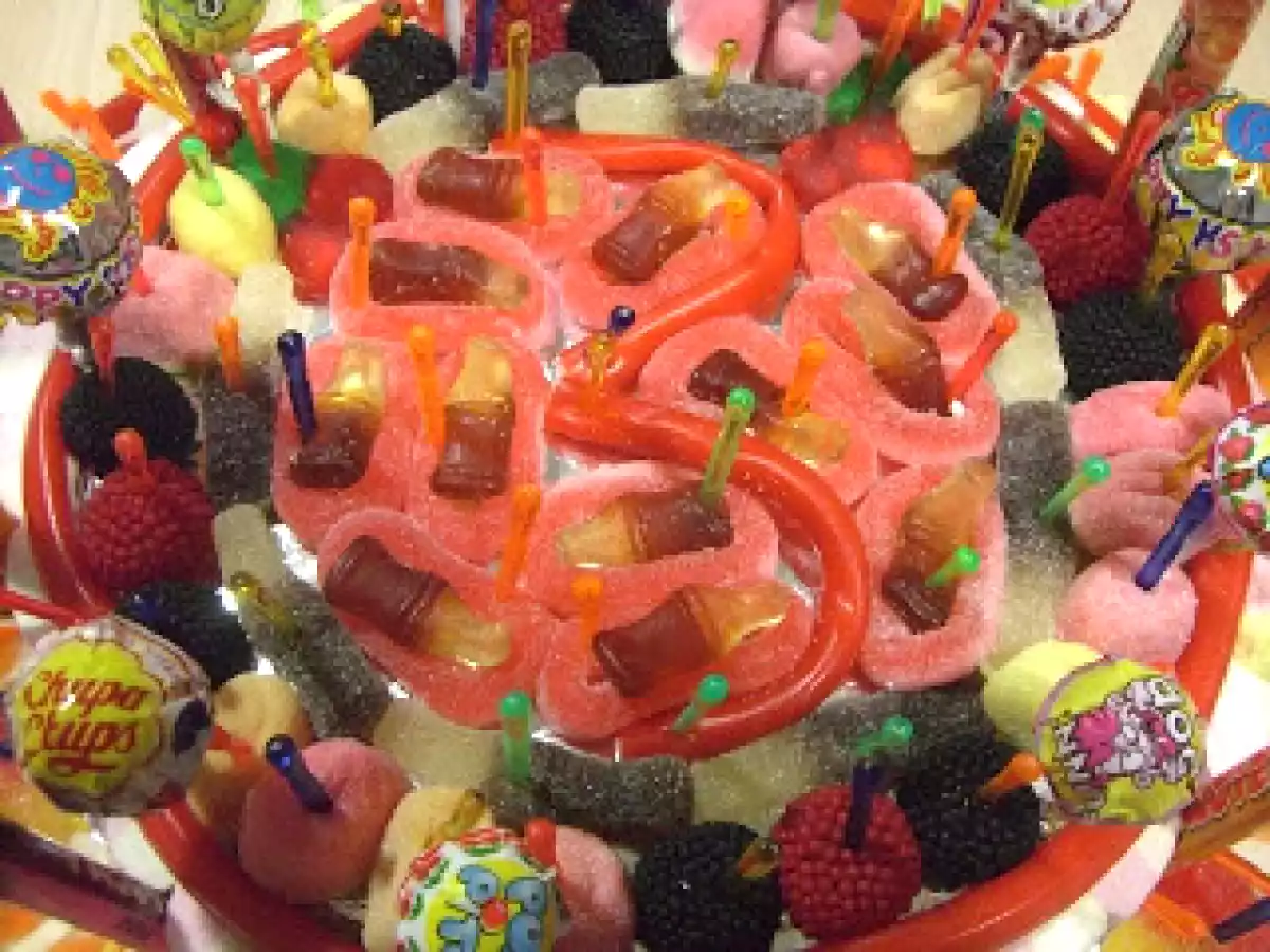 Tarta chuches 3 años - foto 2