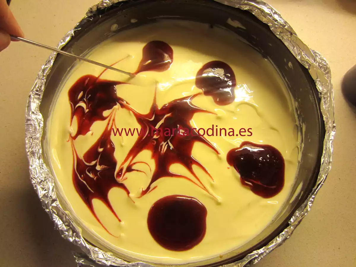 Tarta cremosa de queso y fresa - foto 4