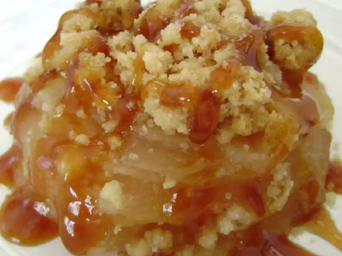TARTA CRUJIENTE DE MANZANA Y CARAMELO