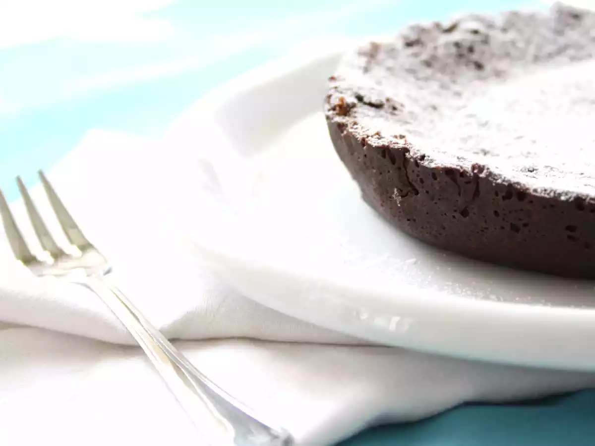 Tarta de chocolate fondant al microondas - foto 3