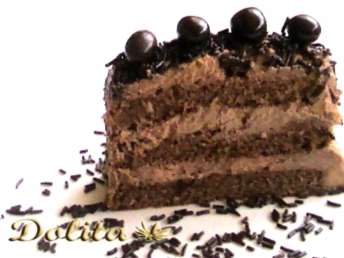 Tarta de chocolate rellena de chocolate - foto 2