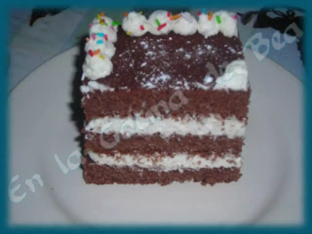 Tarta de chocolate y chantilly - foto 4