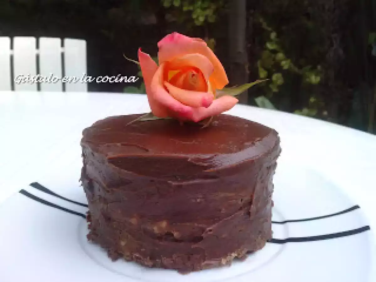 TARTA DE CHOCOLATE Y MOUSSE DE CREMA DE WHISKY
