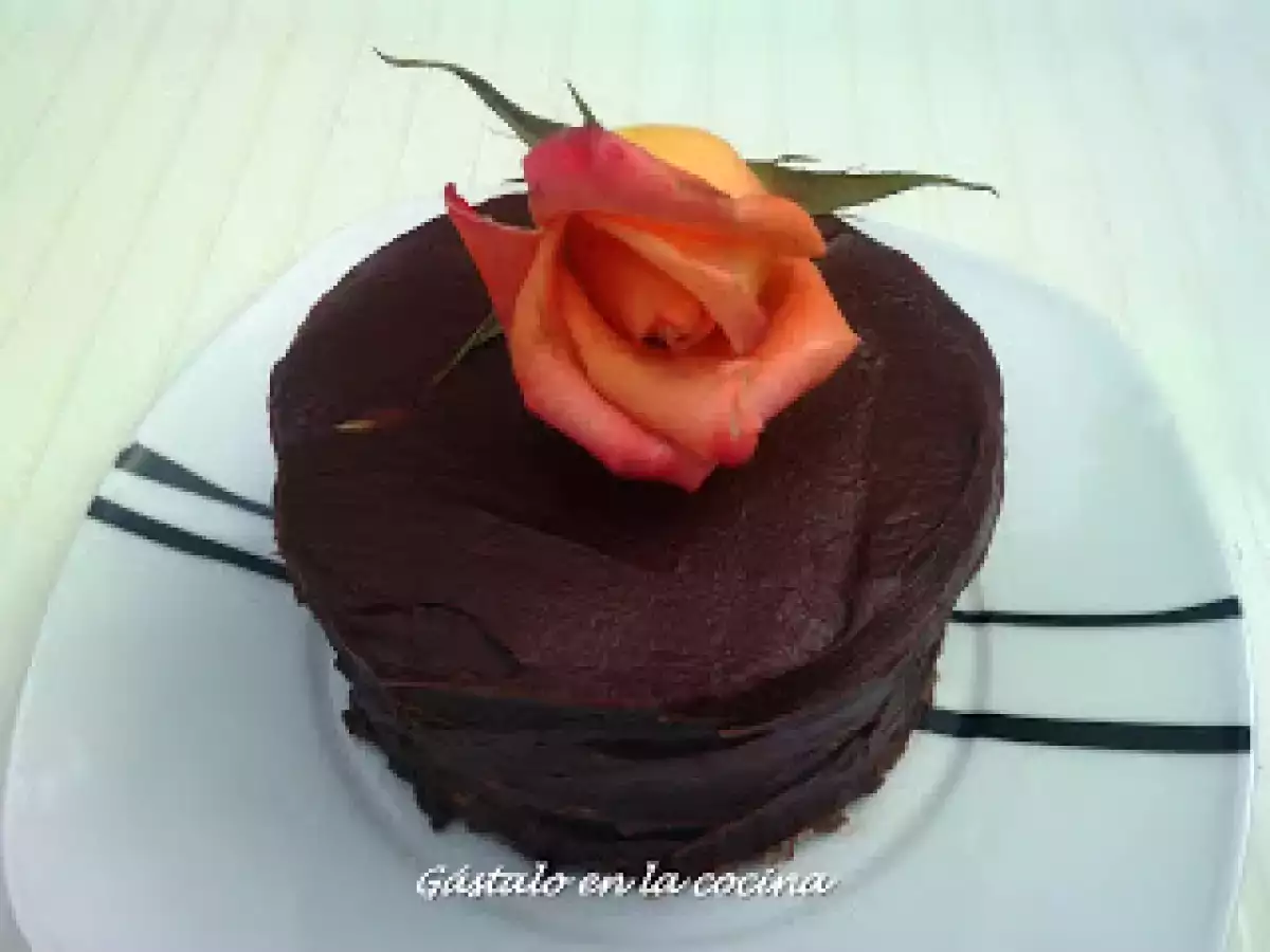 TARTA DE CHOCOLATE Y MOUSSE DE CREMA DE WHISKY - foto 2