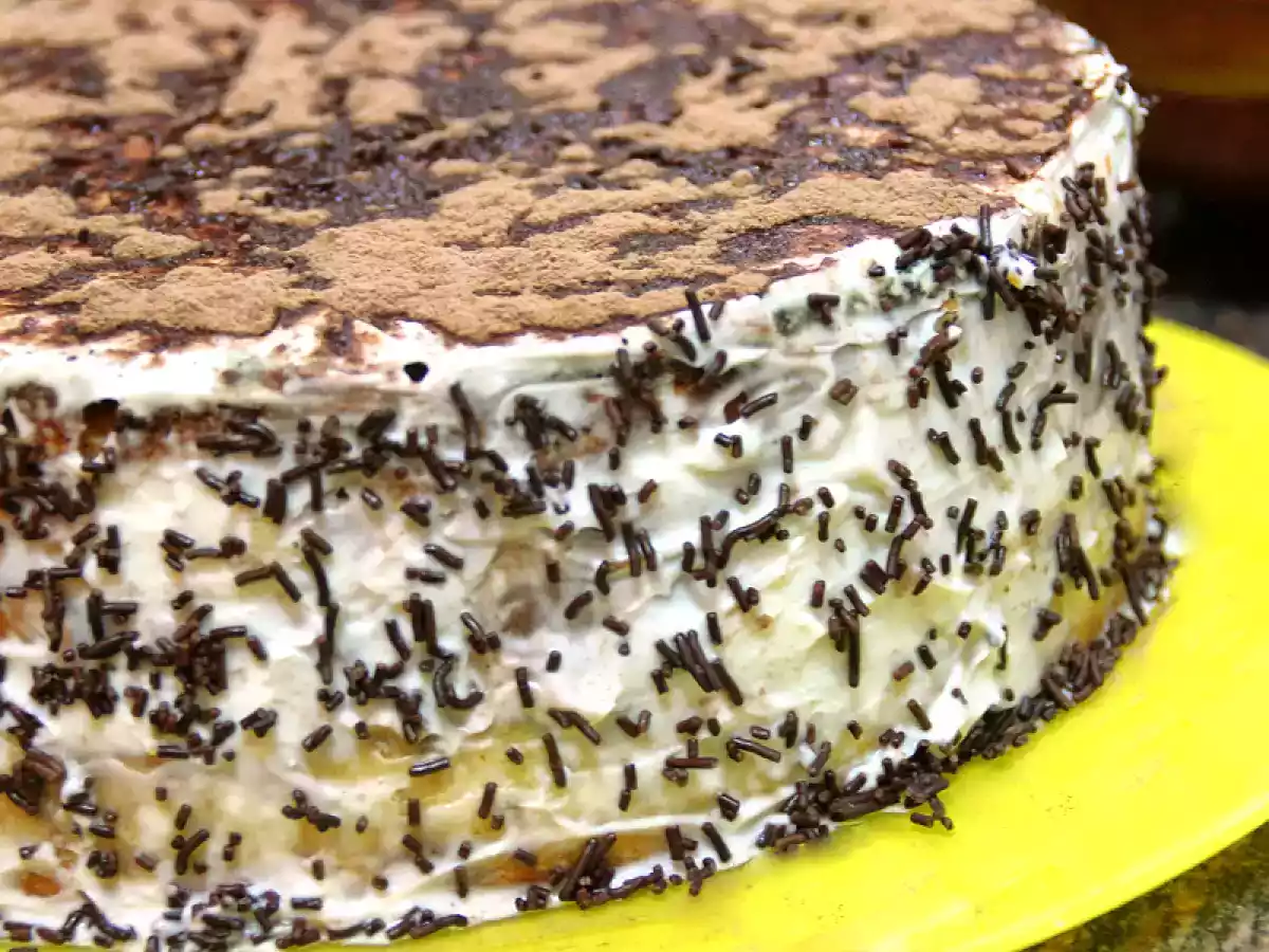 Tarta de chocolate y naranja con frosting de mascarpone