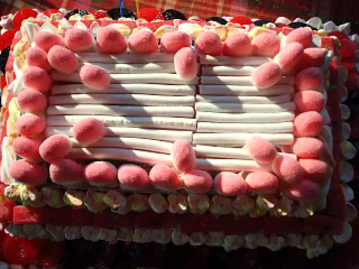Tarta de chuches para Elisa - foto 4