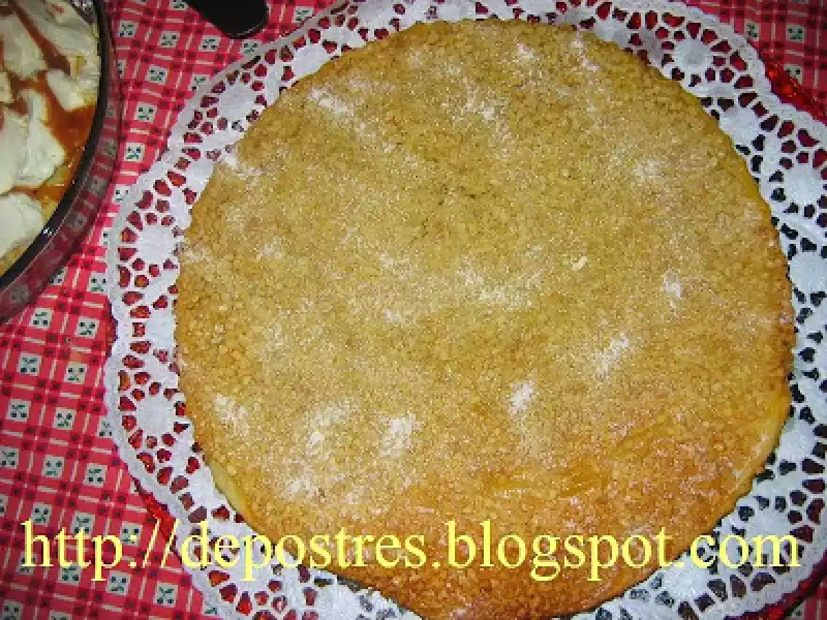 Tarta de crema de almendras