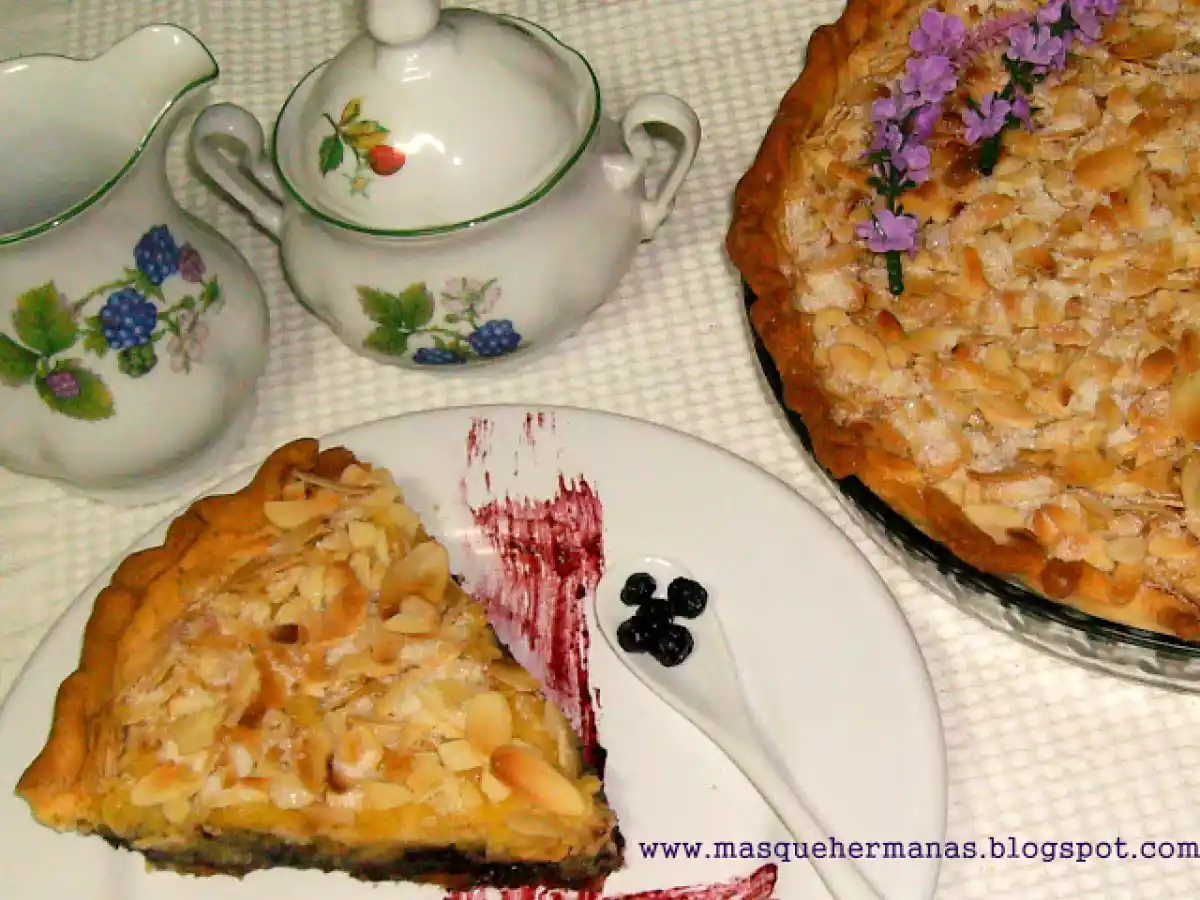 TARTA DE CREMA DE ALMENDRAS Y MERMELADA DE ARÁNDANOS - foto 2