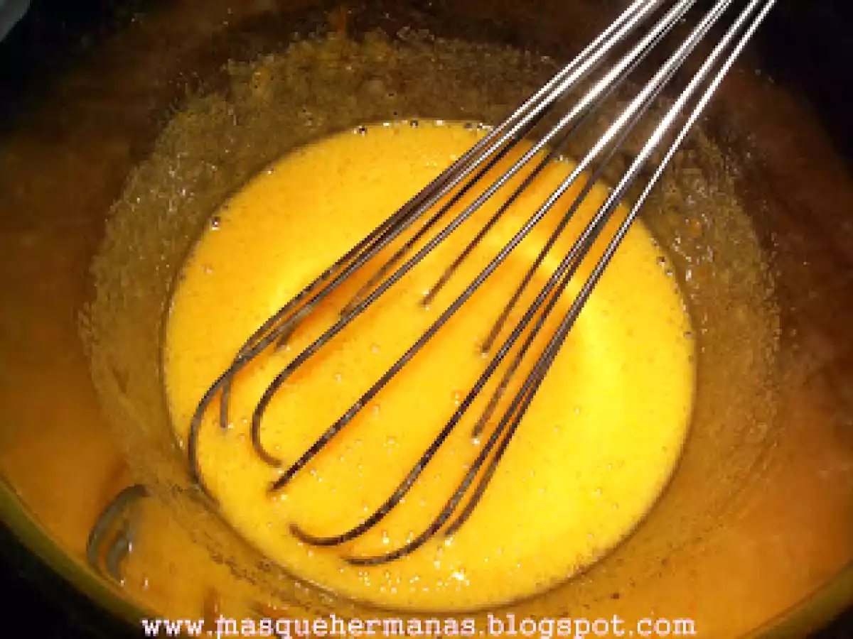 TARTA DE CREMA DE ALMENDRAS Y MERMELADA DE ARÁNDANOS - foto 5