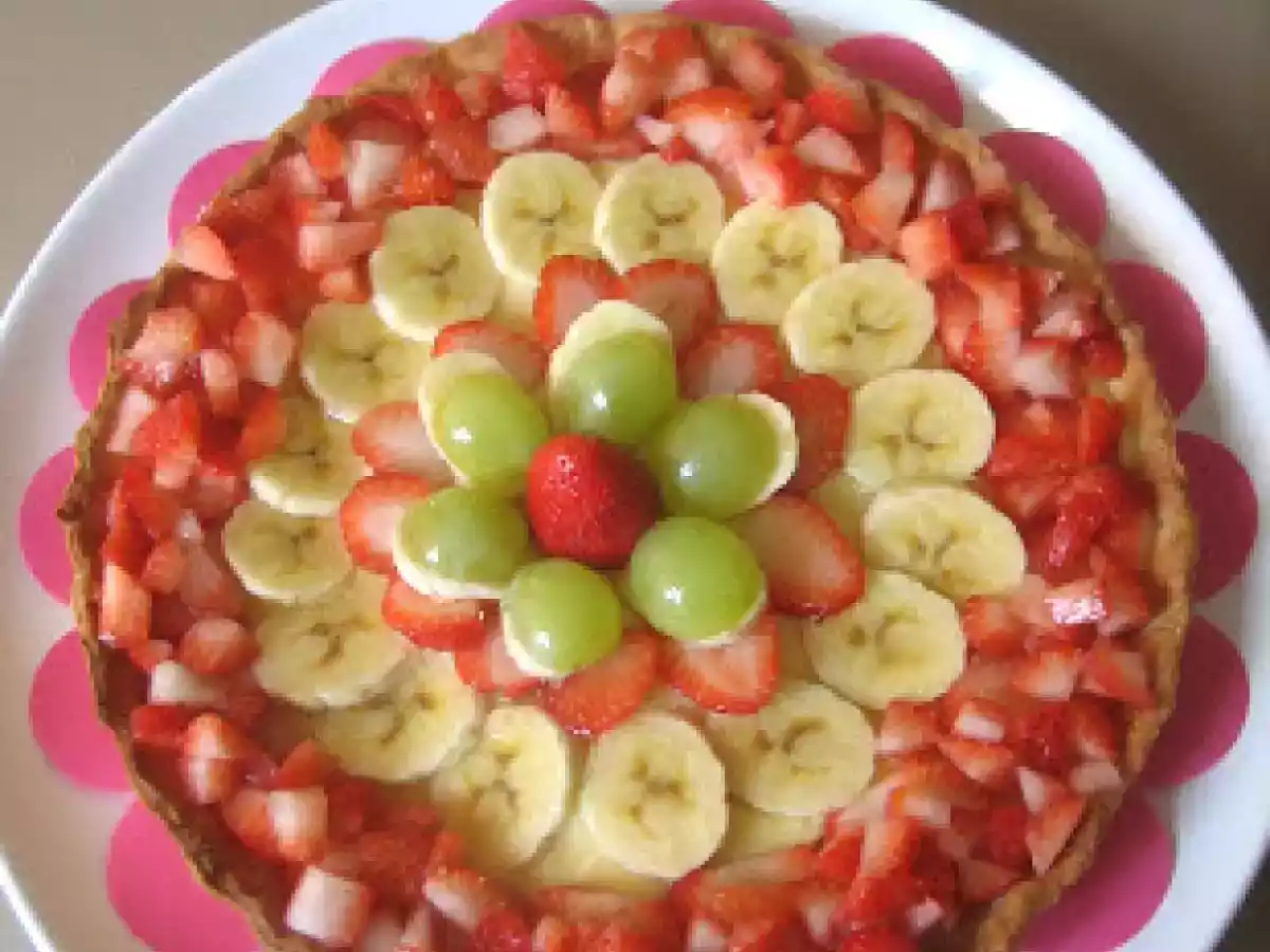 Tarta de crema pastelera y fruta - foto 2