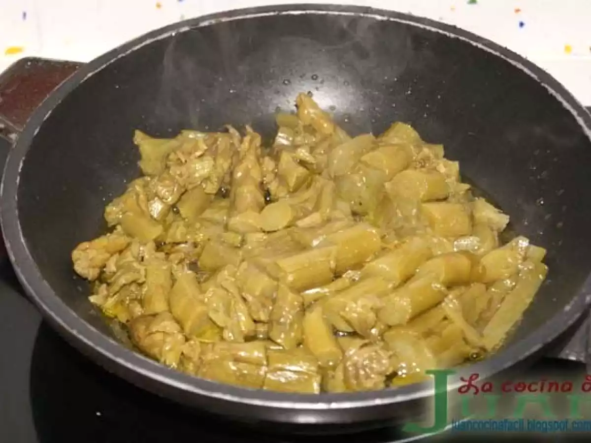 TARTA DE ESPARRAGOS Y QUESO DE CABRA - foto 3