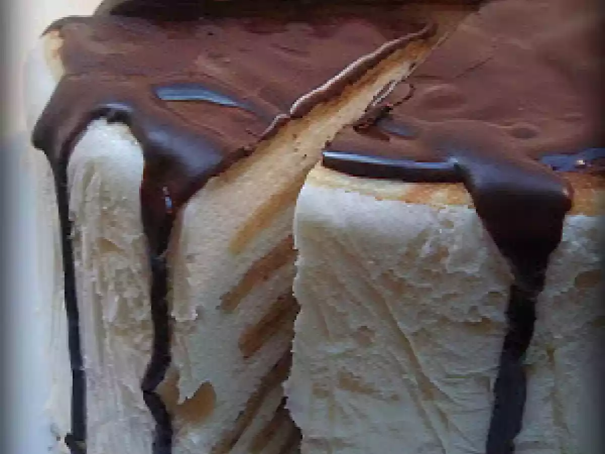 Tarta de filloas con nata y chocolate - foto 2