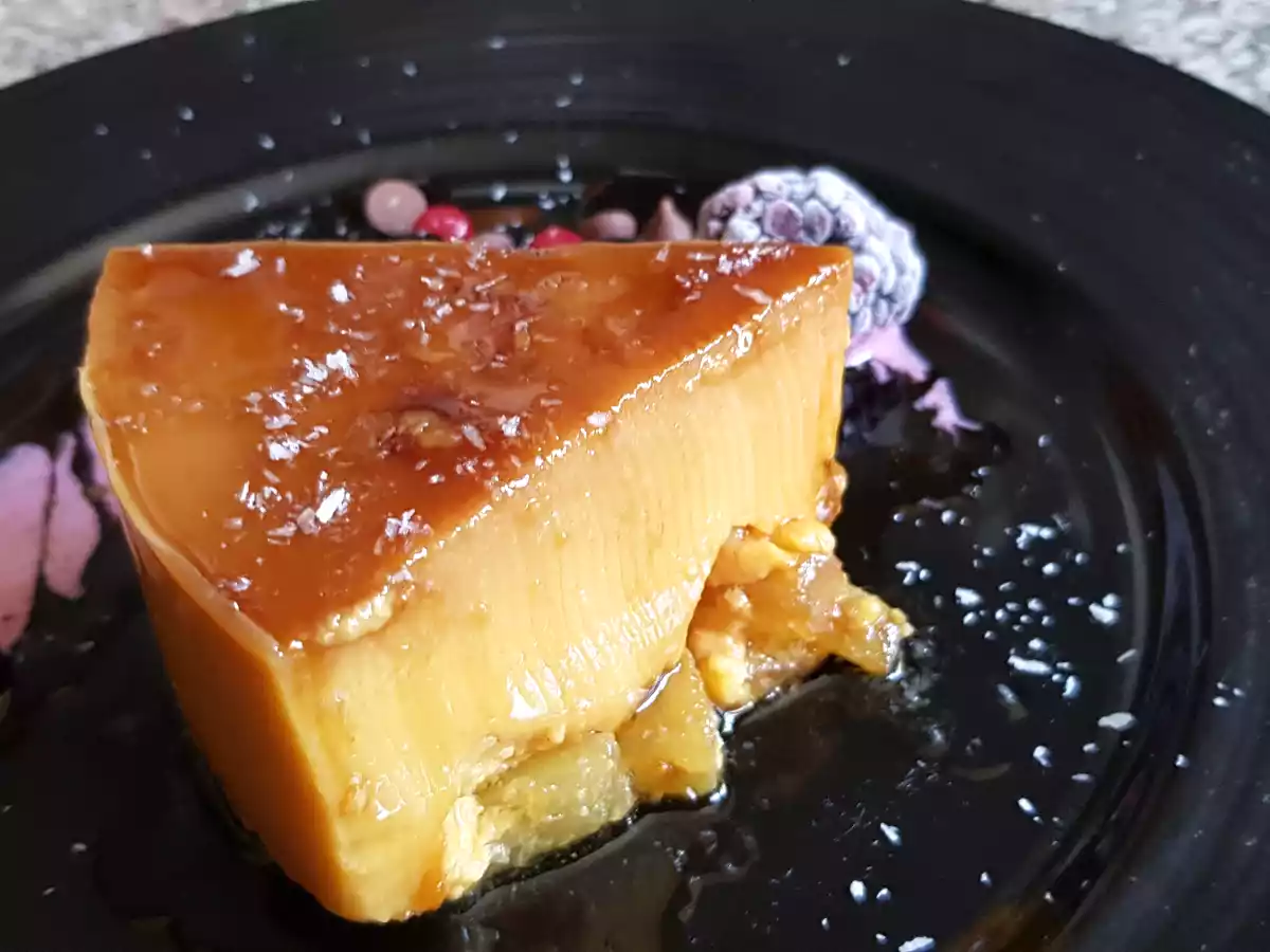 Tarta de flan y piña