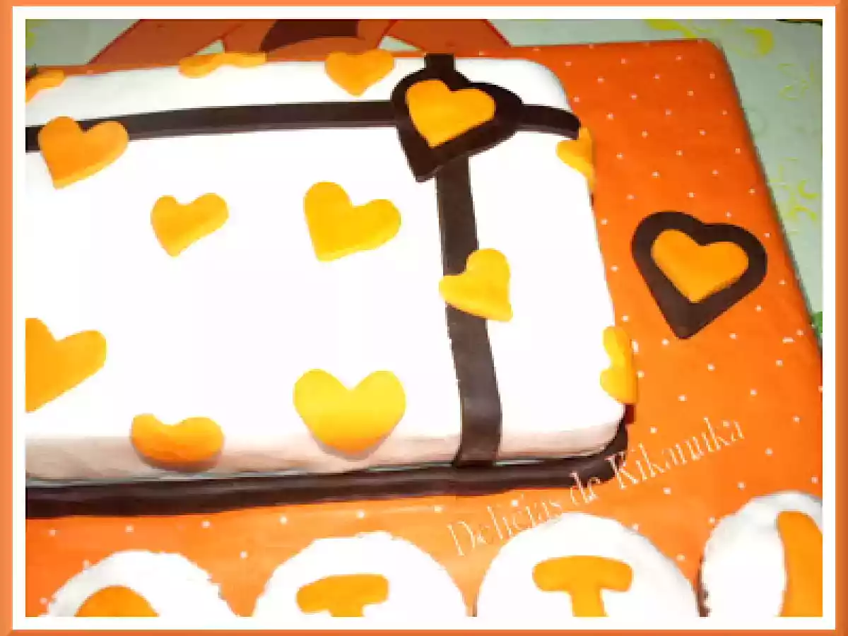 Tarta de Fondant para el cumpleaños de mi suegra