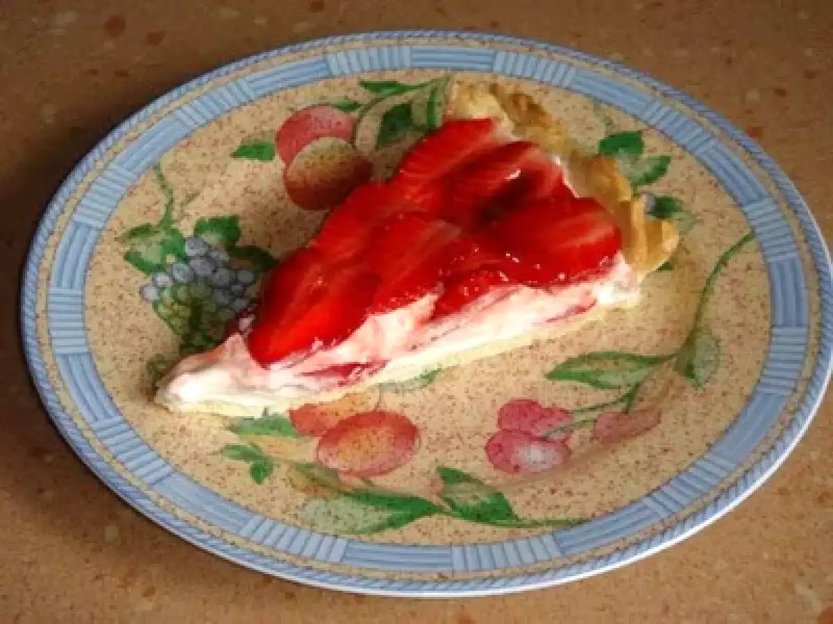 Tarta de fresas y nata