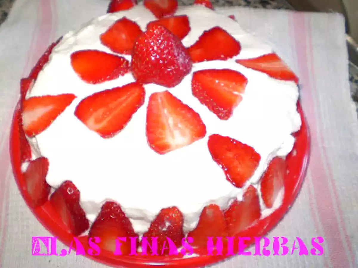 Tarta de fresas y nata - foto 2