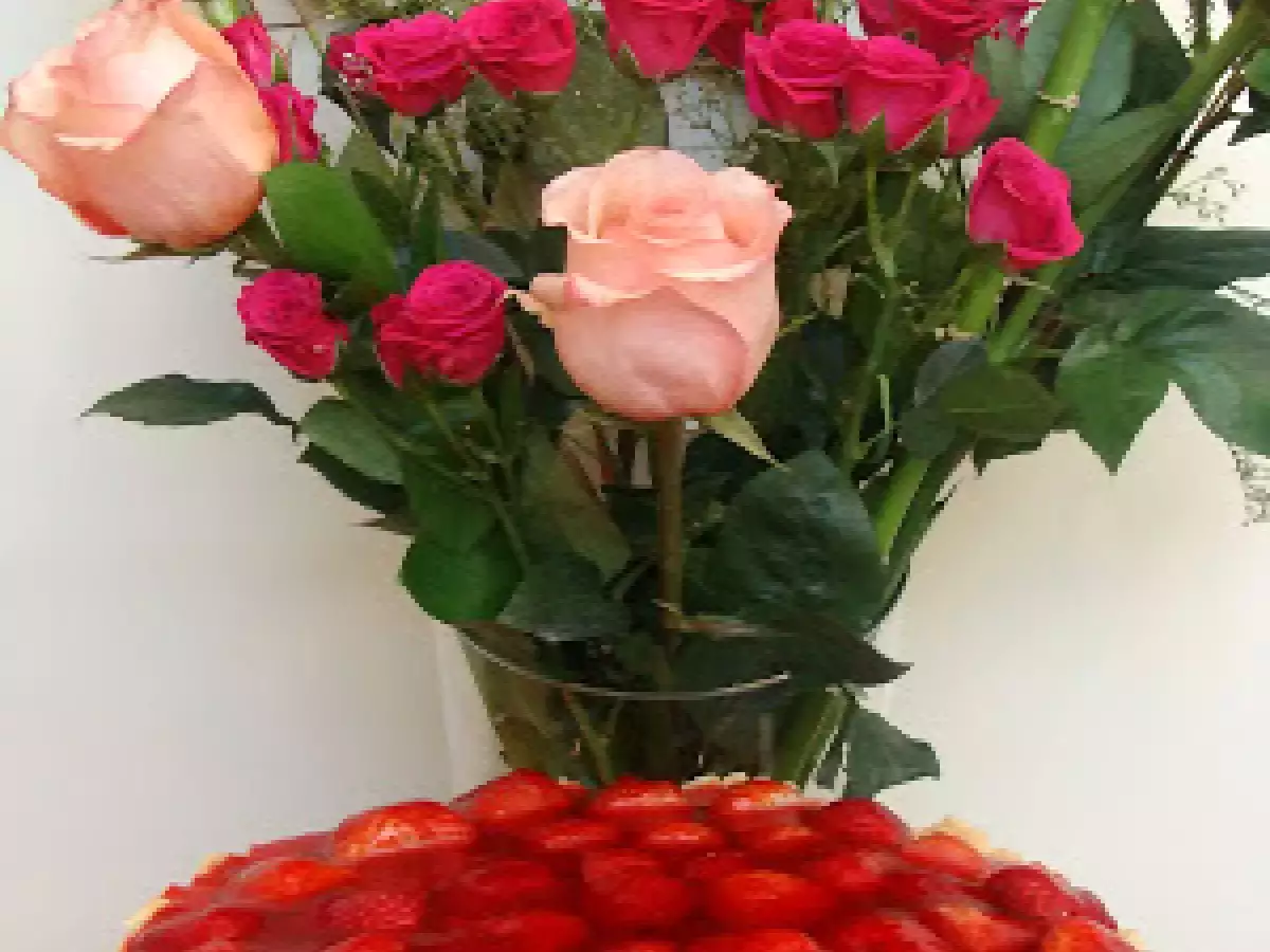 TARTA DE FRUTILLAS CON CREMA DE ALMENDRAS...UN SABOR INIGUALABLE!