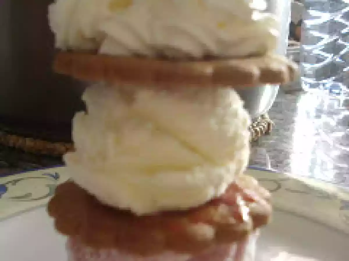 TARTA DE GALLETAS SUECAS CON HELADO