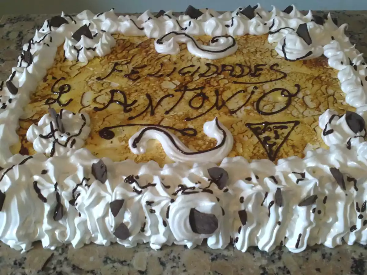 Tarta de hojaldre, crema de limon y chocolate (para 20 ó mas)