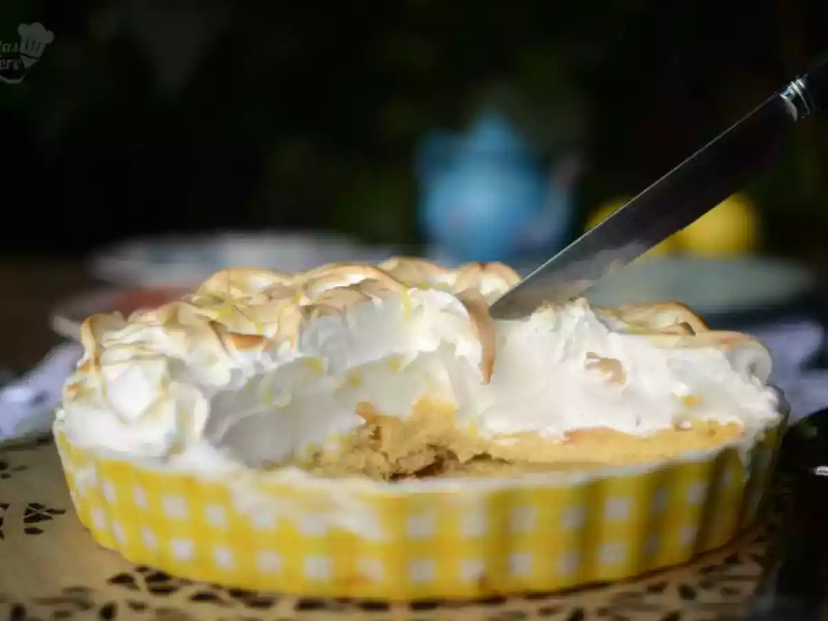Tarta de limón merengada