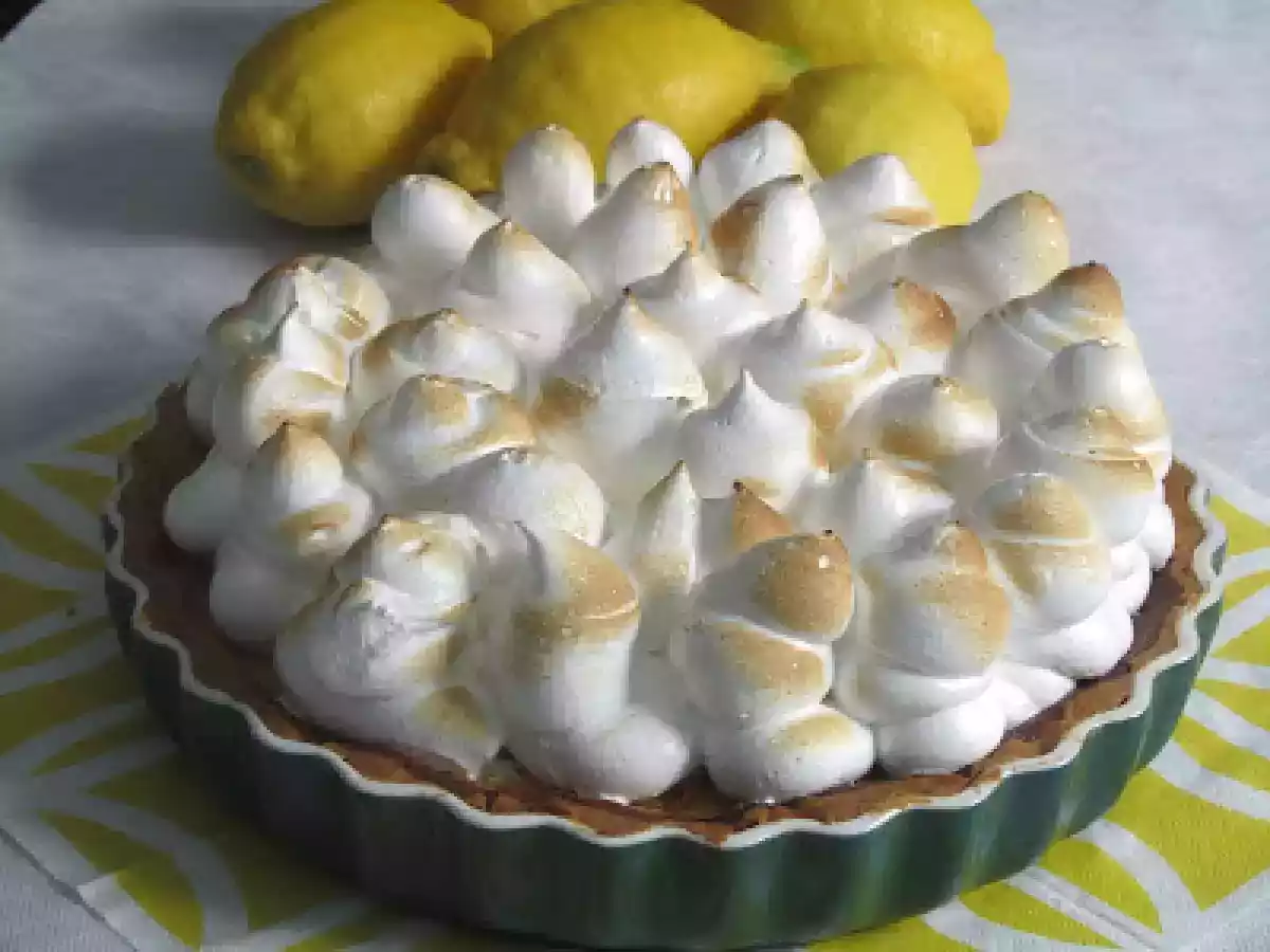 Tarta de limón y merengue italiano casero