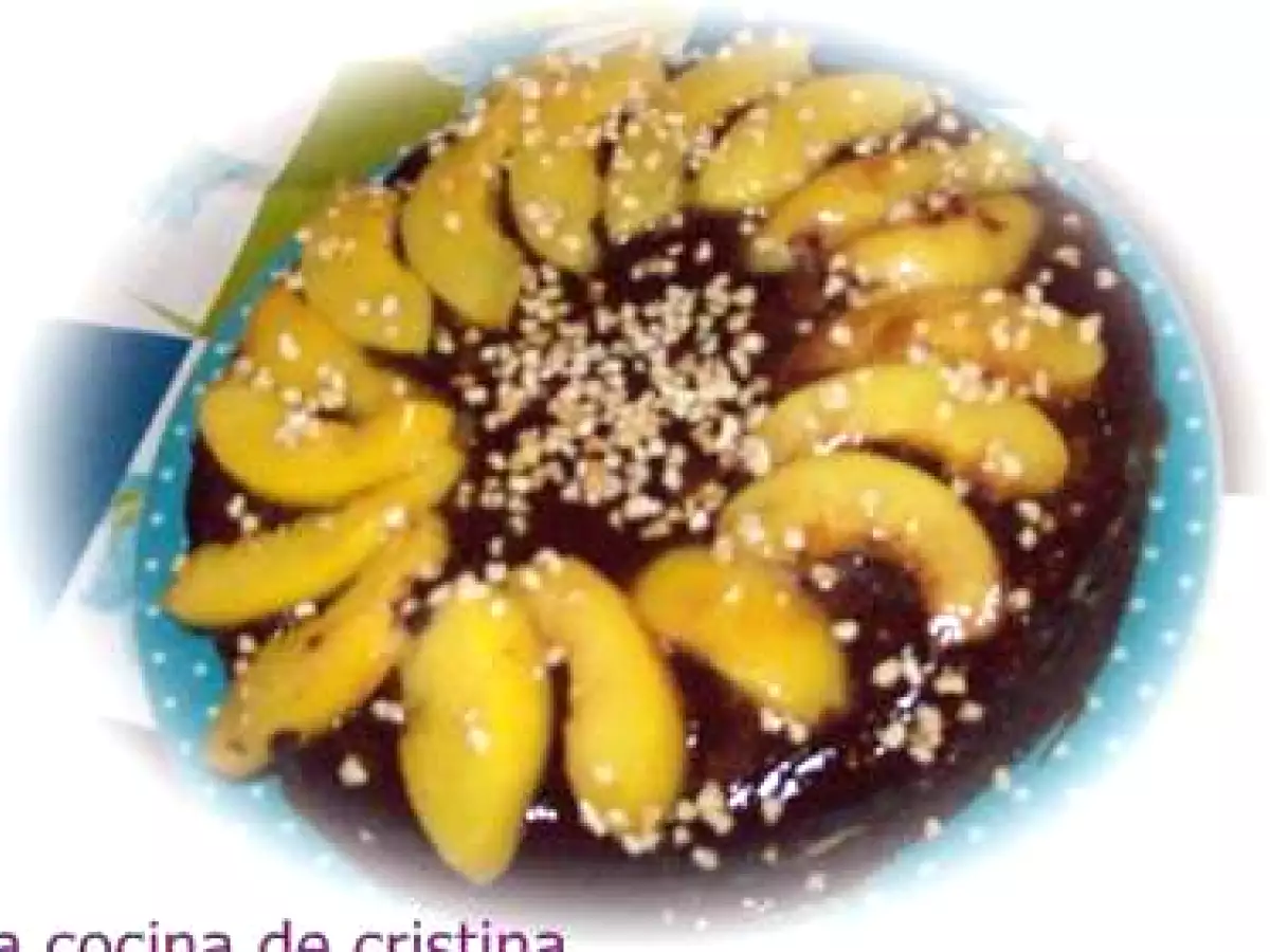 TARTA DE MELOCOTON Y ALMENDRAS