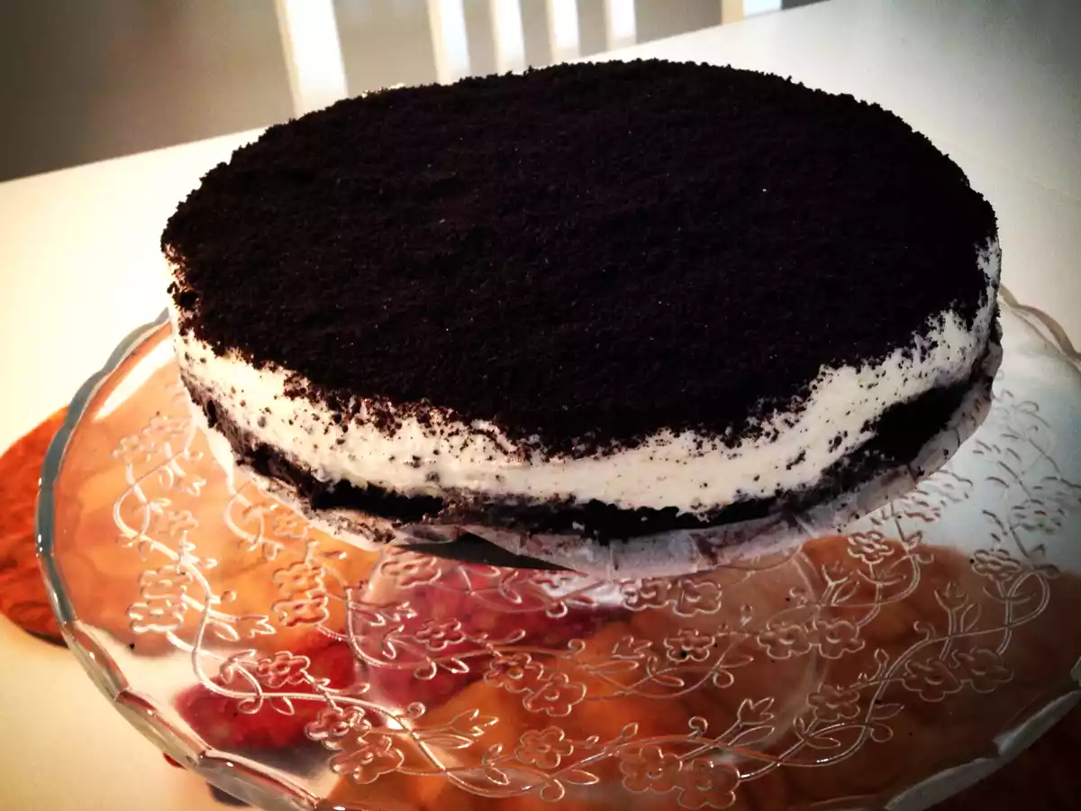 Tarta de nata con galletas Oreo - foto 2
