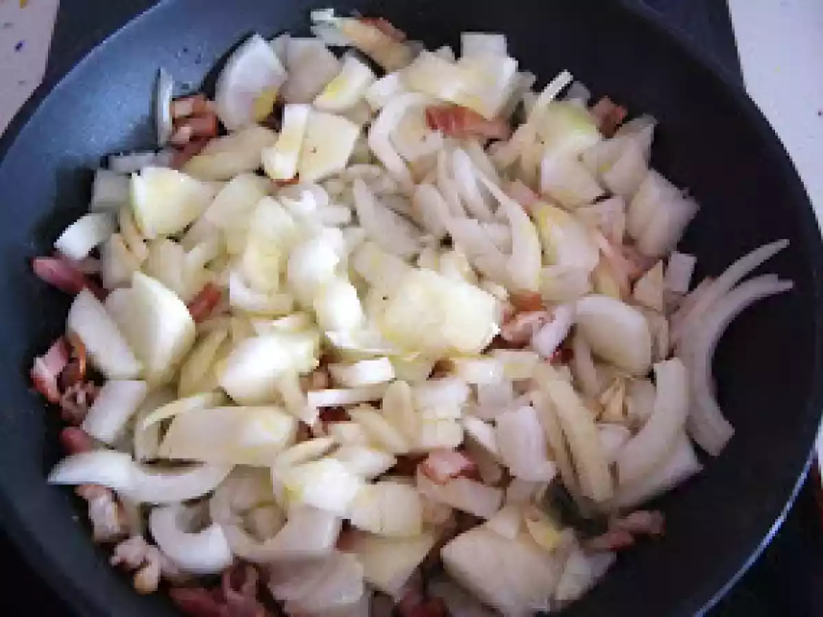 TARTA DE PATATAS Y GRUYERE - foto 5