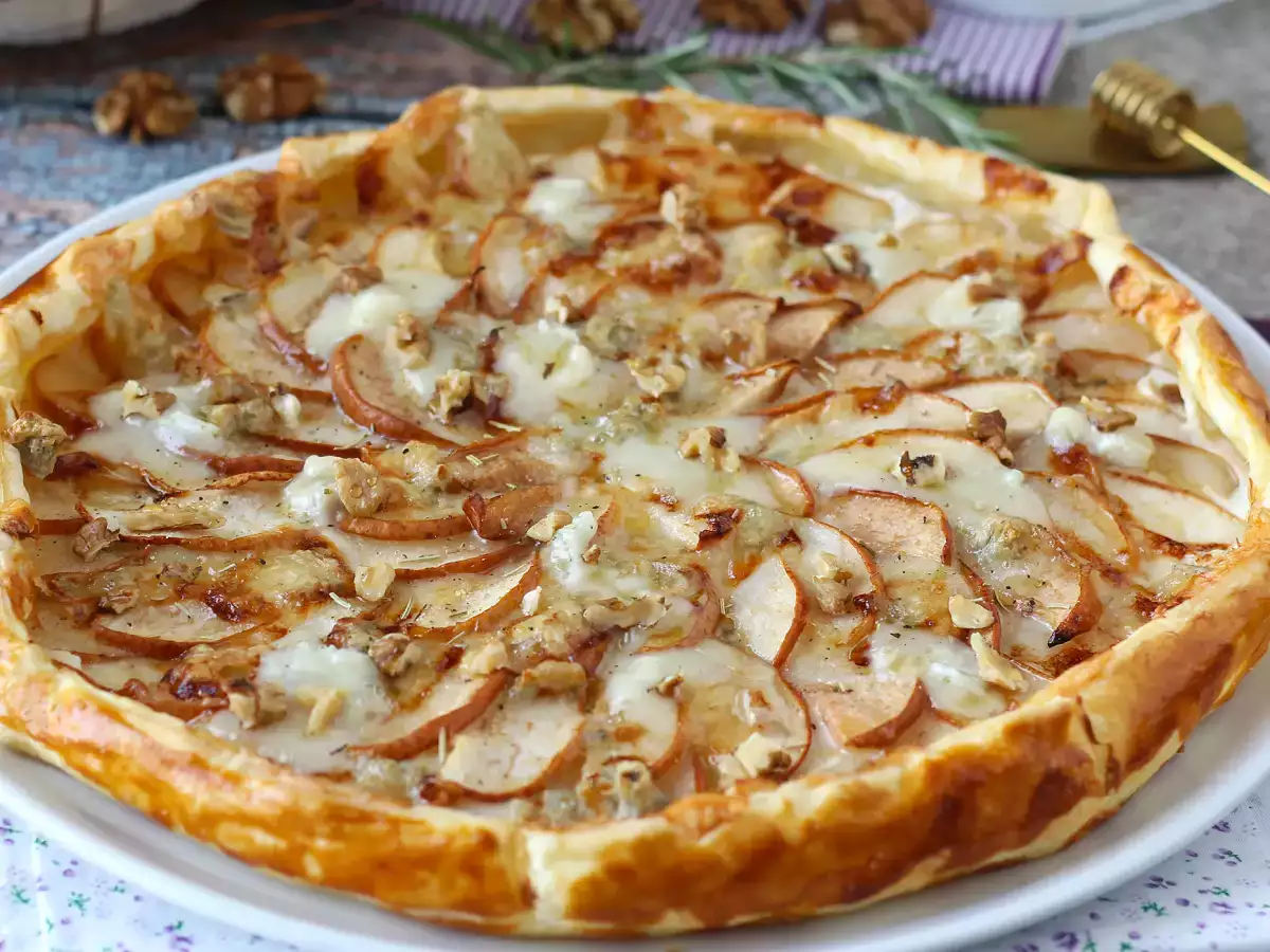 Tarta de peras, gorgonzola y nueces - foto 2
