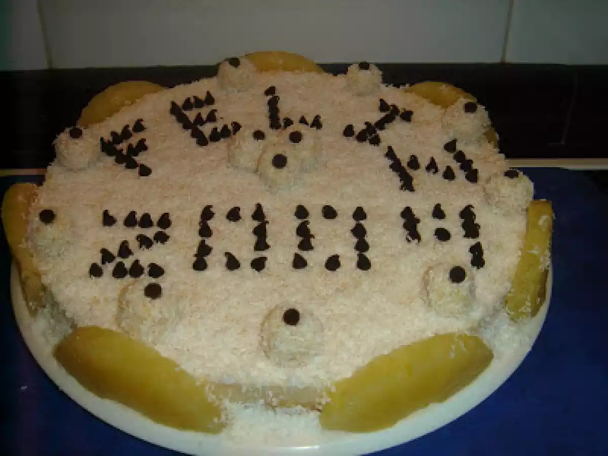 TARTA DE PIÑA COLADA