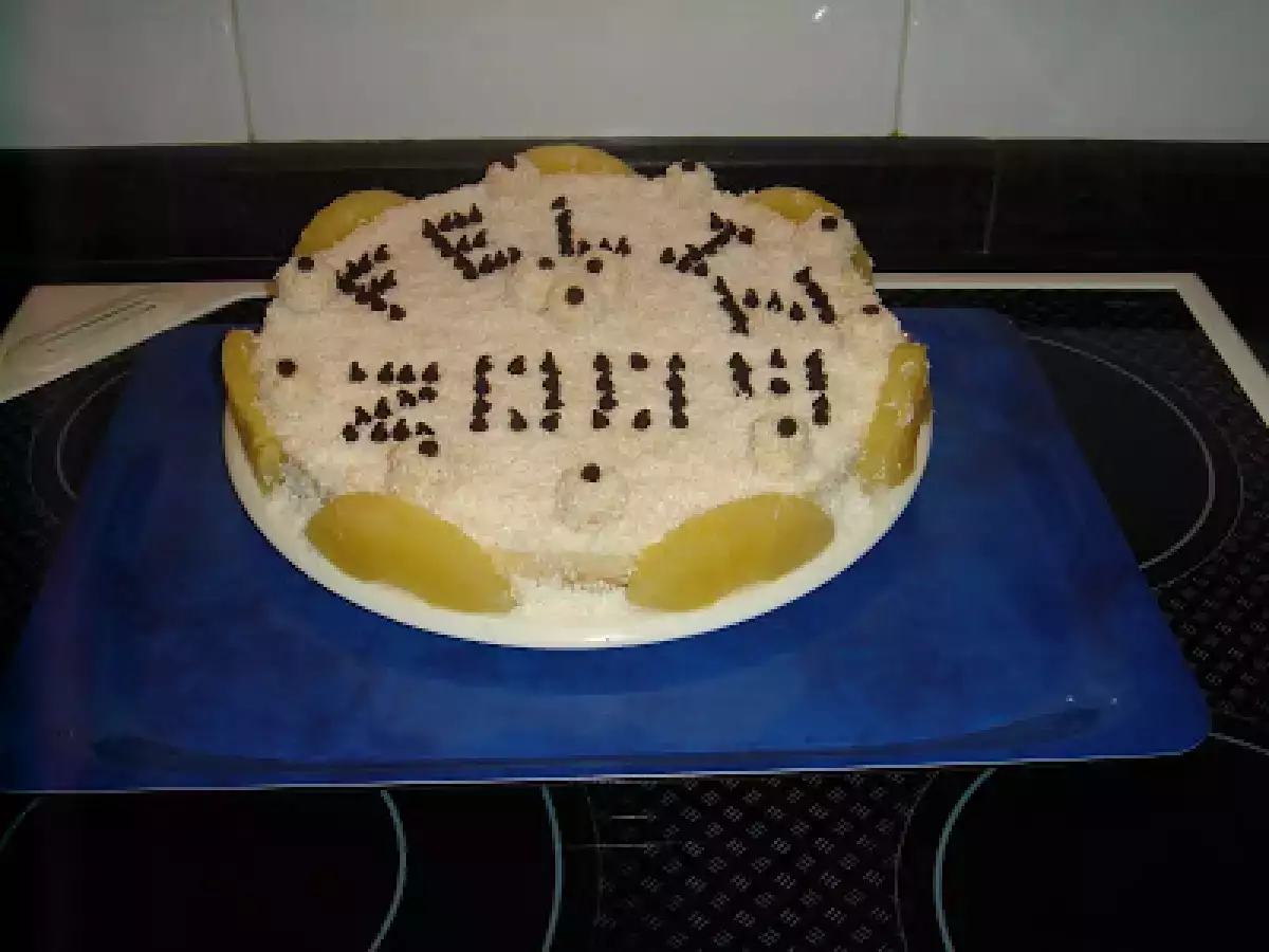 TARTA DE PIÑA COLADA - foto 3