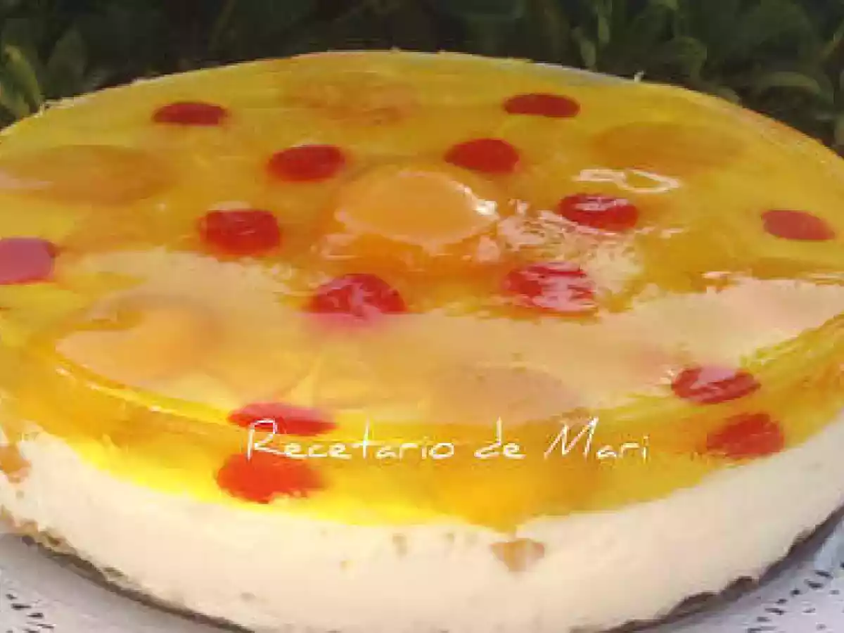 Tarta de piña y melocotón