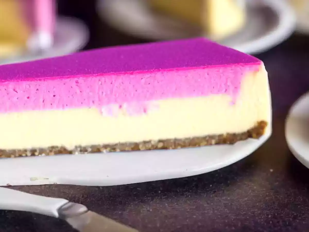 Tarta de pitaya rosa