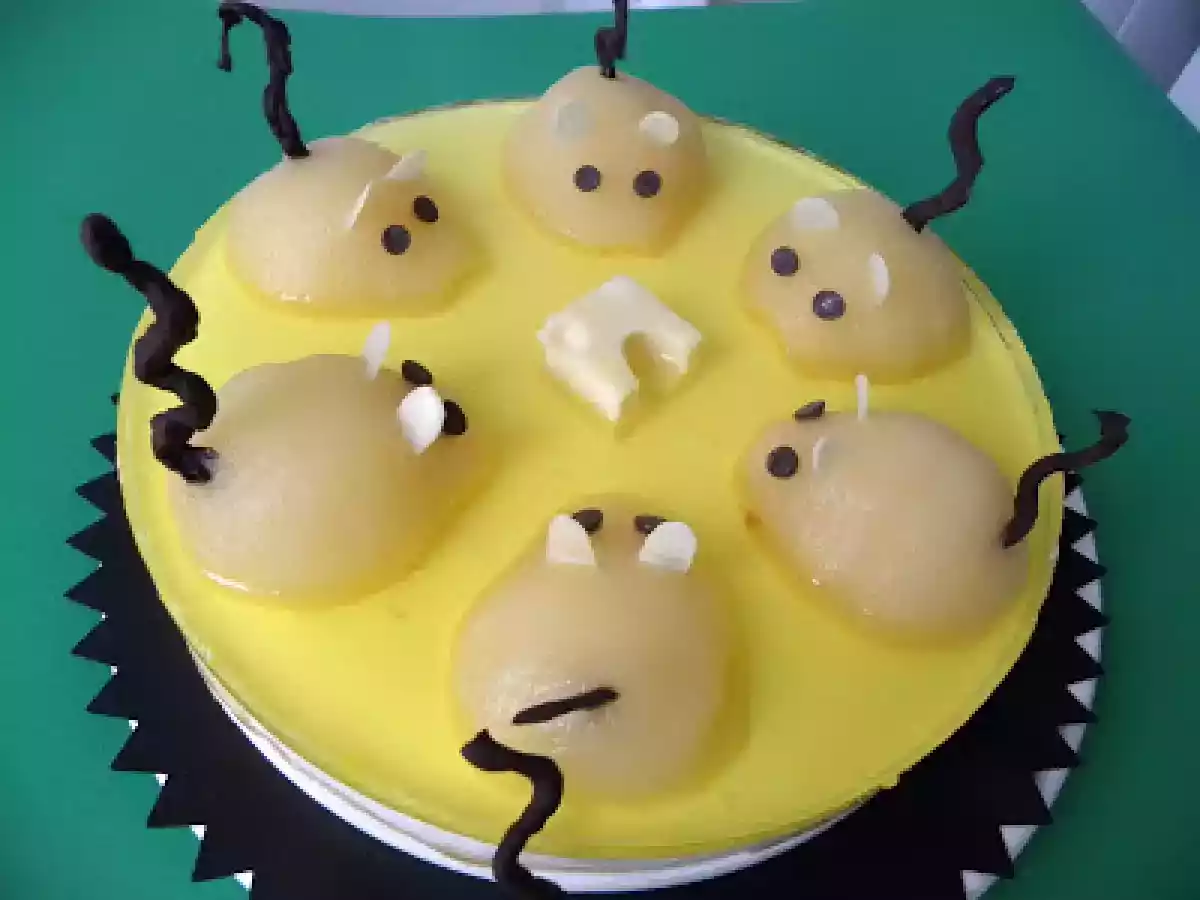 TARTA DE QUESO, GELATINA Y RATONES