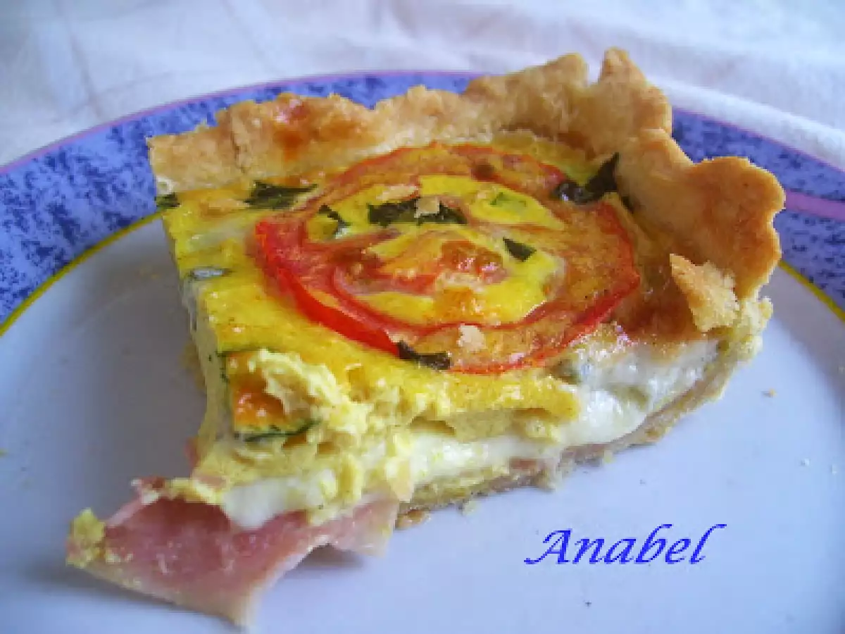 TARTA DE QUESO, TOMATE Y JAMÓN - foto 2