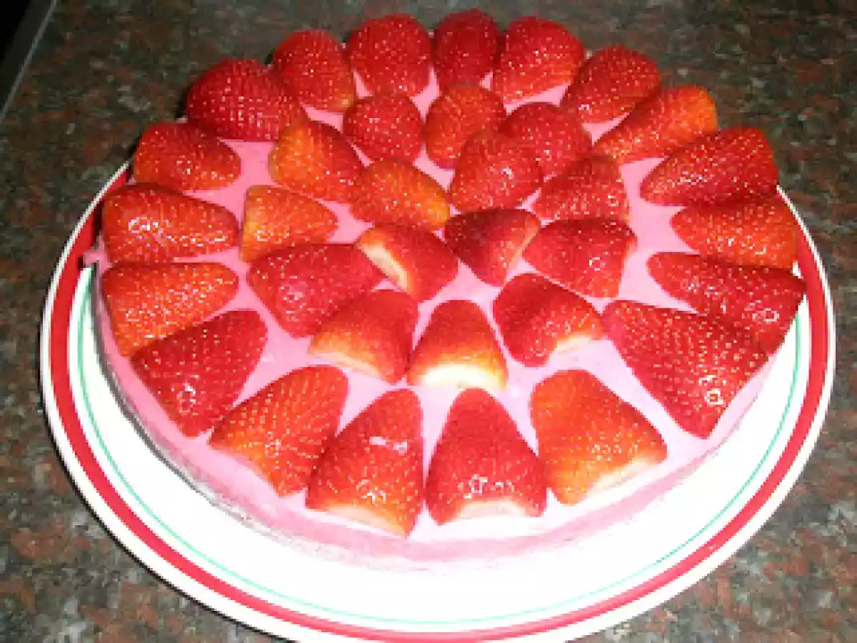 TARTA DE QUESO Y FRESAS