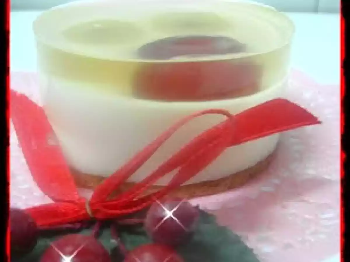 Tarta de queso y uvas a la mistela