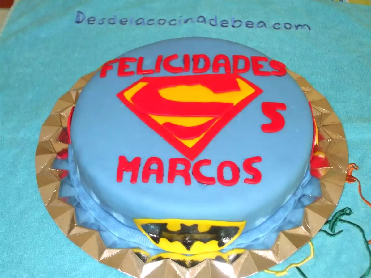 TARTA DE SUPERMAN